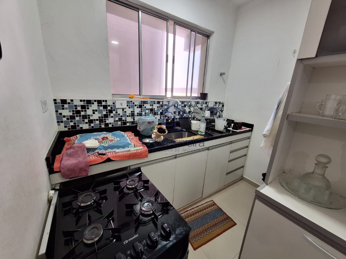 Apartamento à venda com 2 quartos, 60m² - Foto 1