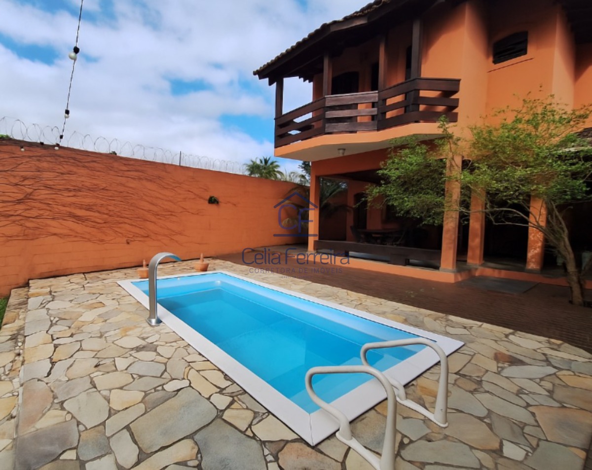 Sobrado, 4 quartos, 215 m² - Foto 1