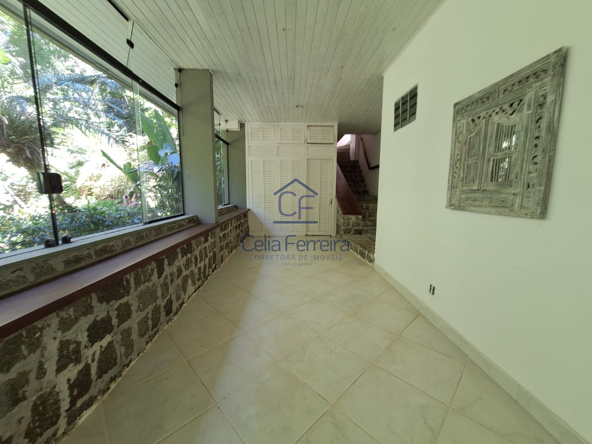 Casa à venda com 4 quartos, 410m² - Foto 27